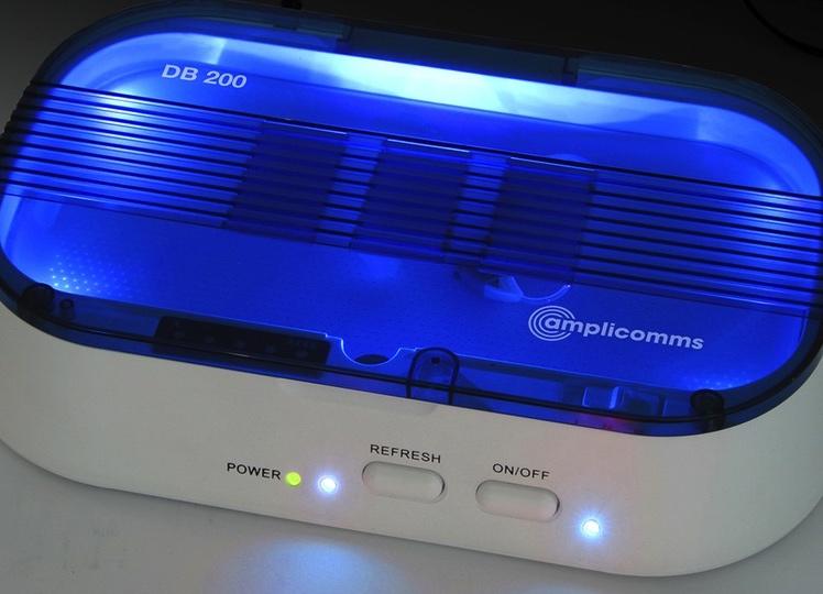 Imagen del estuche DB200 de Amplicomms