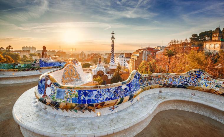 Fotograf&iacute;a de Barcelona desde el Parque G&uuml;ell al atardecer