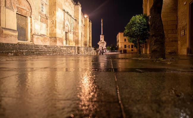 Fotograf&iacute;a de una calle de C&oacute;rdoba