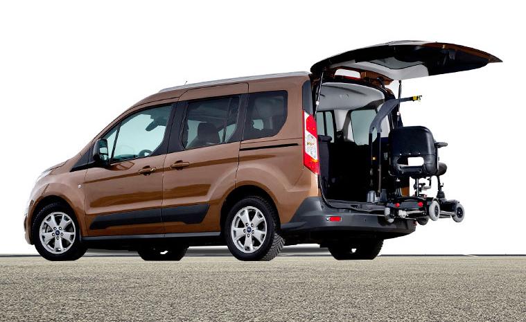 Fotograf&iacute;a de un veh&iacute;culo adaptado de Ford