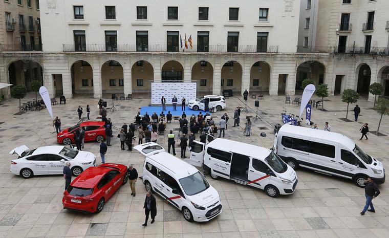 Fotograf&iacute;a del Tour Ford Adapta en su presentaci&oacute;n en Alicante