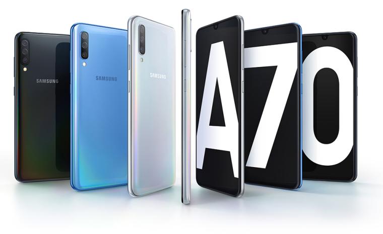 Imagen comercial del nuevo Galaxy A70 que muestra distintas versiones de este tel&eacute;fono m&oacute;vil