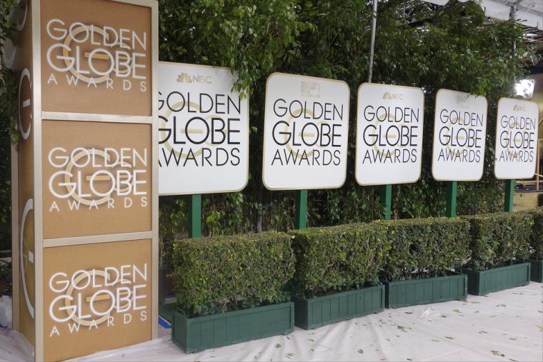 Se&ntilde;ales anunciando la celebraci&oacute;n de la gala de los Globos de Oro en el Beverly Hilton Hotel de Los &Aacute;ngeles