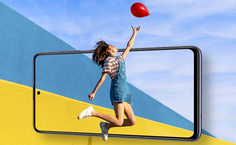 Imagen comercial de un smartphone Samsung Galaxy A51